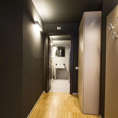 Bleu Aparthotel 2*