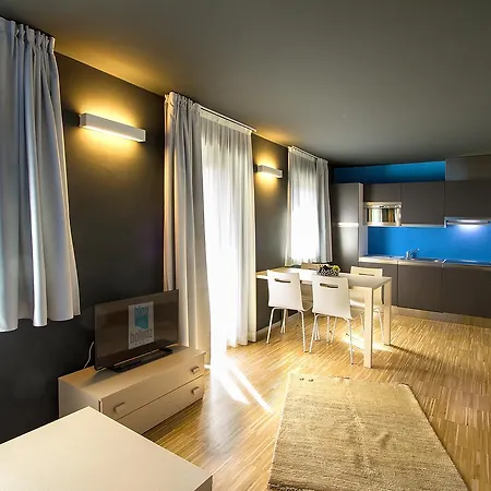 Hotel apartamentowy Bleu 4*