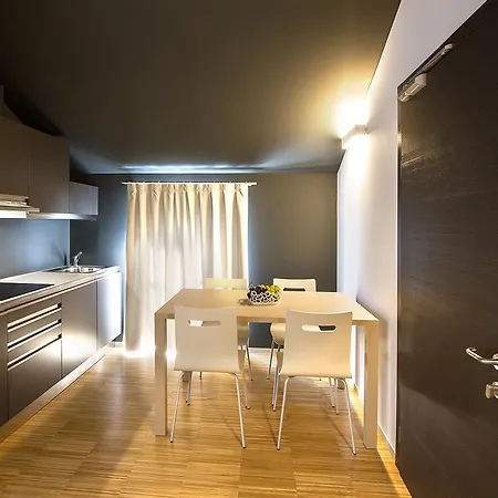 Bleu Aparthotel