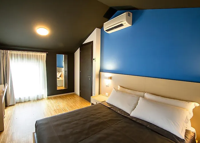 Bleu San Dorligo della Valle